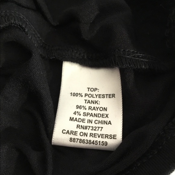 ELLE Crepe Popover Top Black and White NWT - Picture 8 of 10